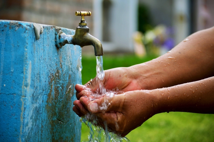 Eduardo Rivera se reunirá con Barbosa para abordar la remunicipalización del suministro de agua