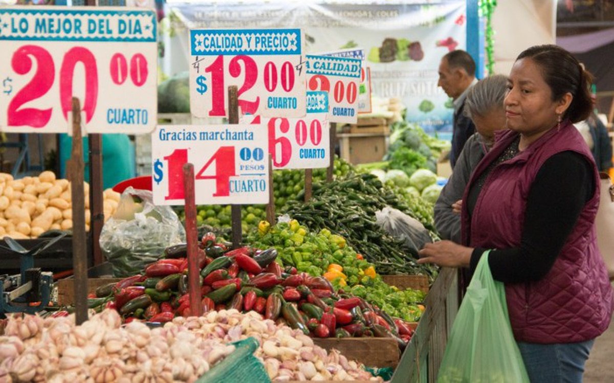 Plan antiinflación no sirve, siguen aumentos de precios en productos: Académico 