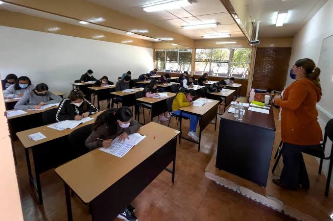 Agradecen líderes aumento de salario para maestros de Tlaxcala