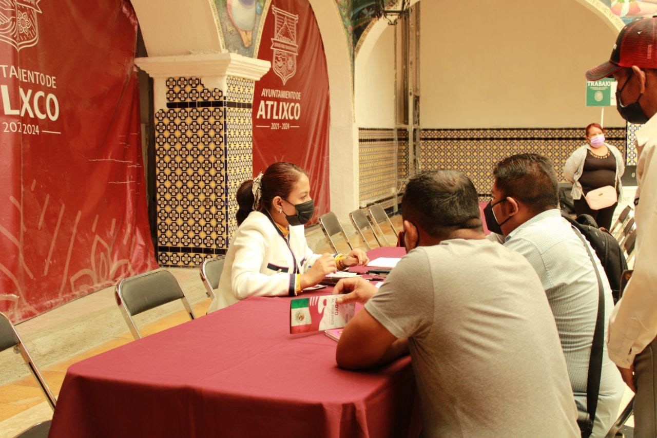 Atlixco realiza en coordinación con gobierno del estado jornada informativa para migrantes poblanos y sus familias  