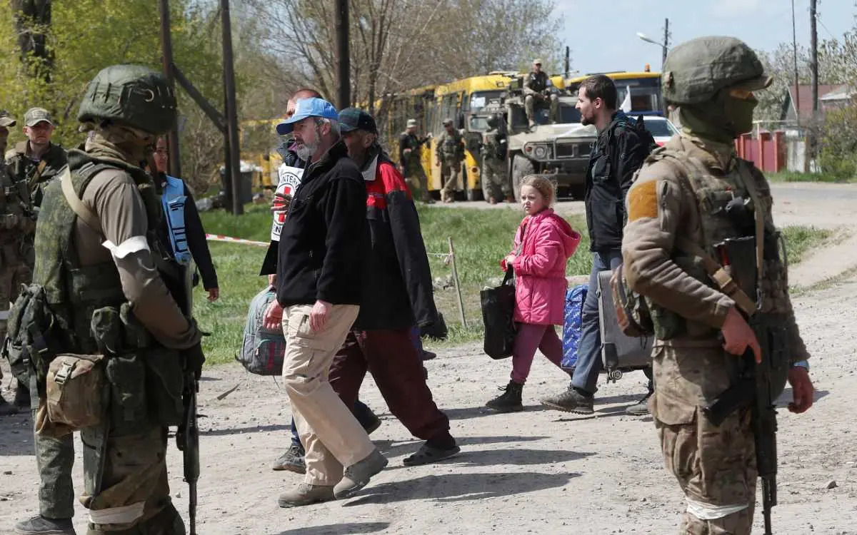 evacuacion civiles mariupol 1