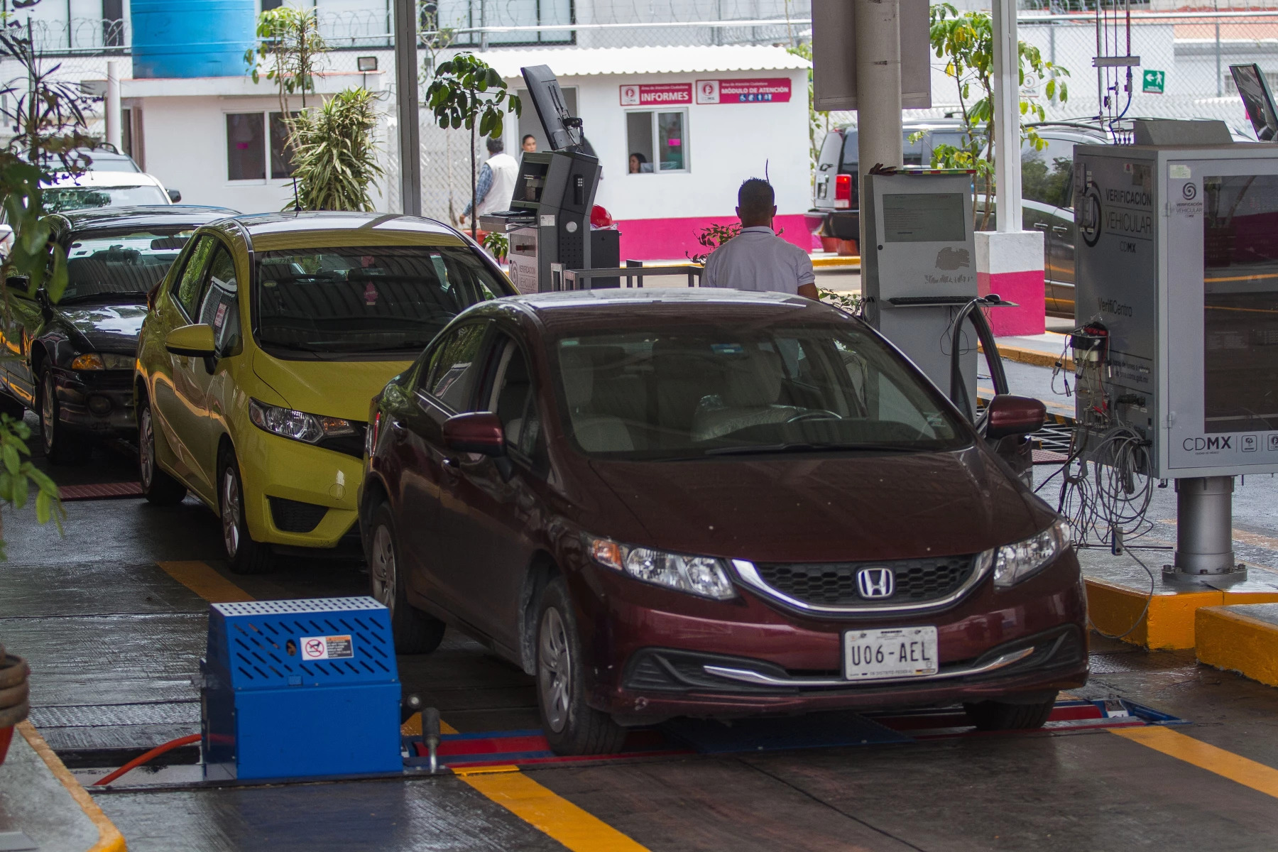 Verificación vehicular esta cerca: aquí te decimos que autos se verifican en cada estado