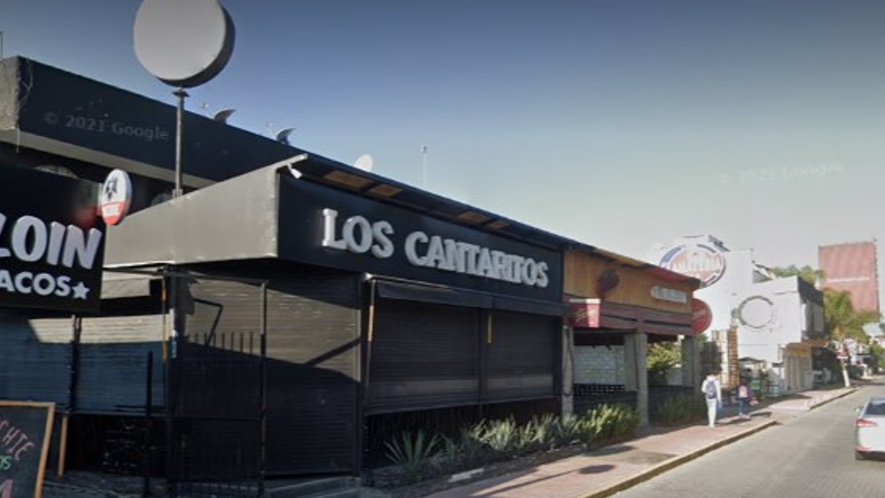 Comensales del “Bar Cantaritos” de Cholula acusan a los meseros de haberlos golpeado