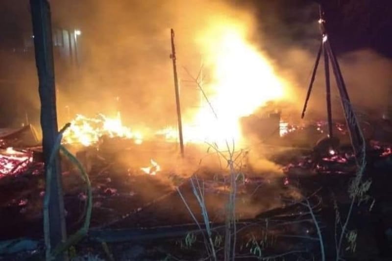 Hombre intentó asesinar a su madre prendiendo fuego a su casa con ella dentro en Izucar de Matamoros