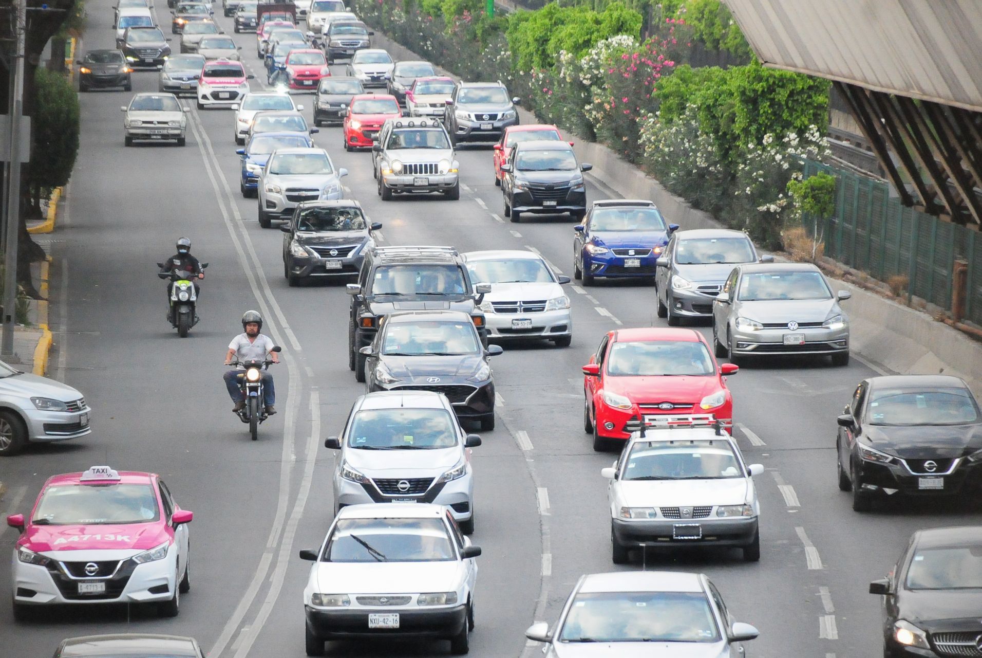 Mil 133 automovilistas han sido sancionados hasta este miércoles por no respetar Hoy No Circula
