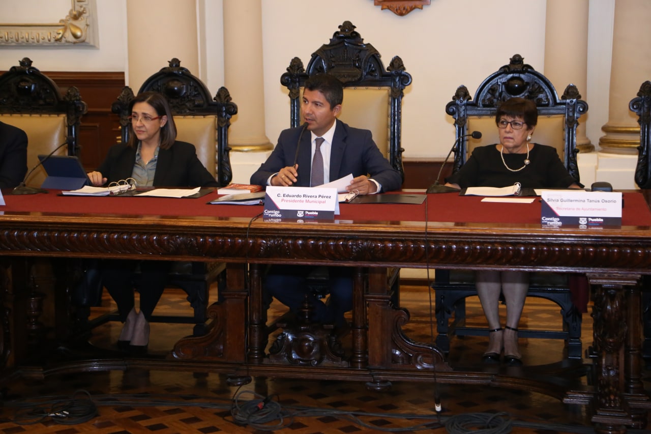Cabildo de Puebla aprueba enajenación de 5 mil 603 vehículos en calidad de chatarra