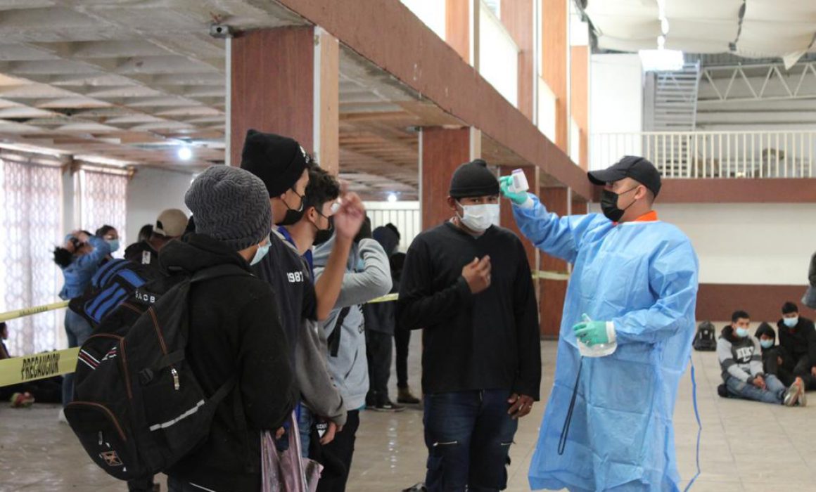 Implementan protocolo médico para garantizar la salud de 400 migrantes