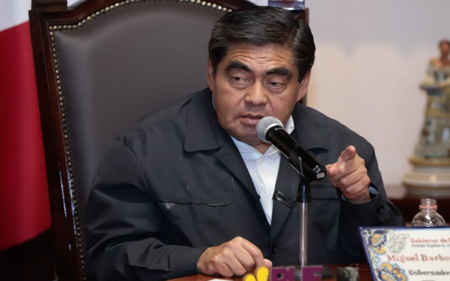 Barbosa pide a estudiantes de la BUAP detenidos por robo a Oxxo presentar denuncias ante FGE