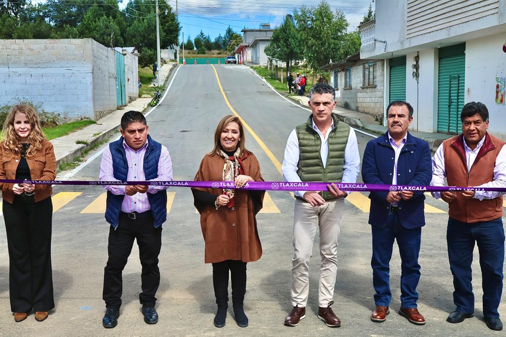 Entregó gobernadora Lorena Cuéllar obras de rehabilitación carretera en Huamantla y Xaltocan