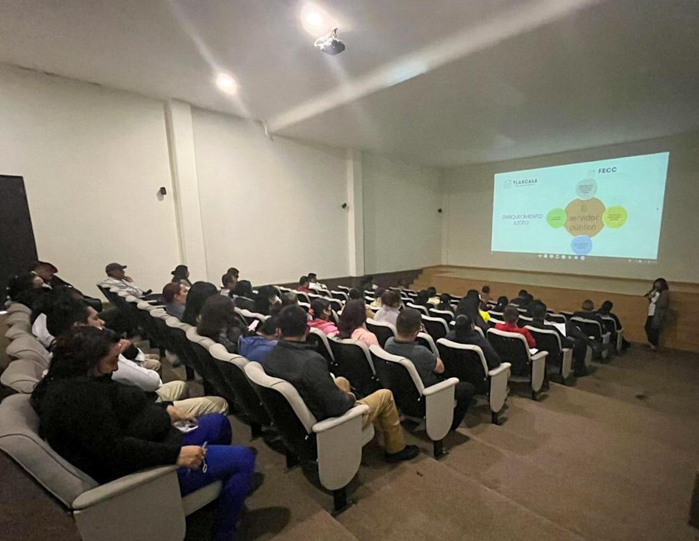 Capacita fiscalía anticorrupción a servidores públicos de cuatro municipios