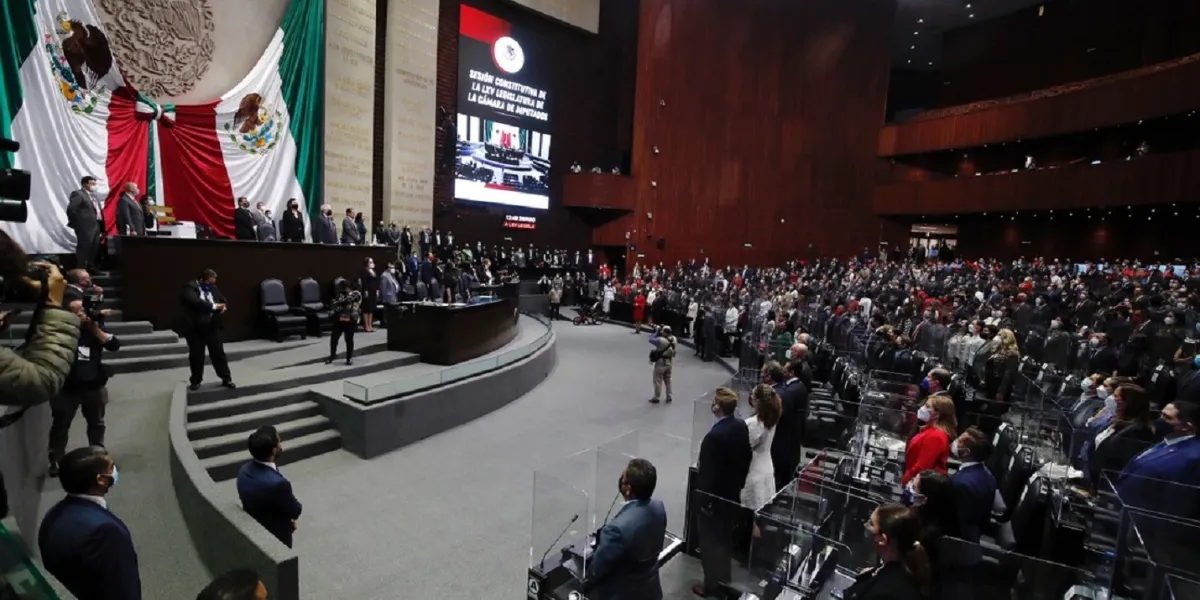 Con cuatro cambios Morena aprobó en lo general y particular el PEF 2023; pasará al Ejecutivo