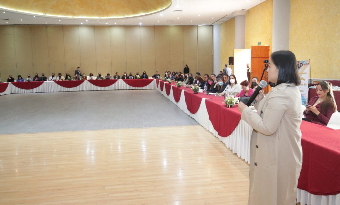 Realiza Sepe conferencia Derechos y deberes, la formación de alumnos
