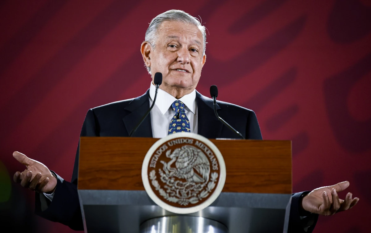 AMLO nuevamente convoca a participar en la marcha del 27 de noviembre y llamó a los acarreados a quedarse en casa