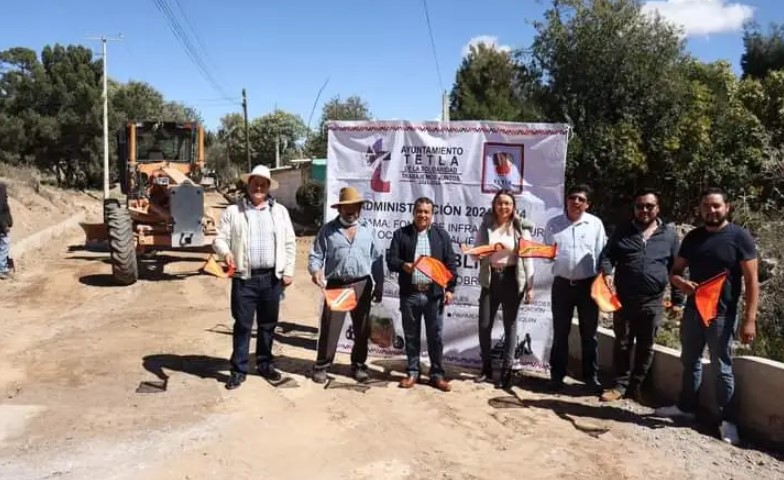Ayuntamiento de Tetla continua con obras públicas en comunidades
