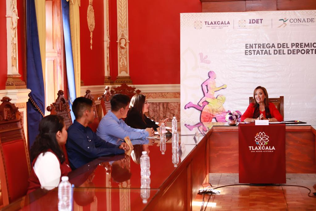 Entregó gobernadora Lorena Cuéllar Premio Estatal Del Deporte 2022