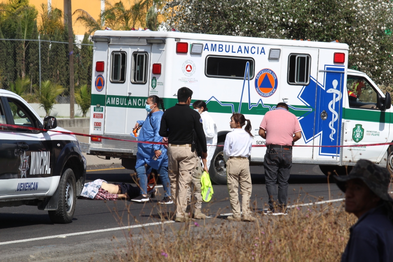 Muere en su intento de cruzar carriles de la Apizaco-Tlaxcala, a la altura de Yauhquemehcan