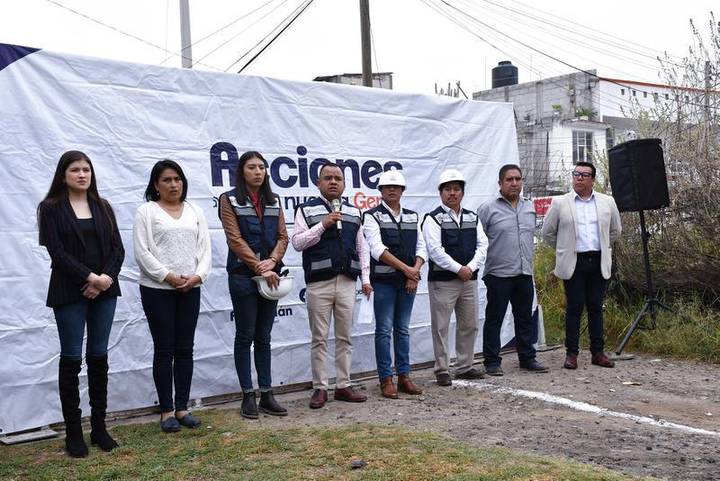 Ayuntamiento de Apetatitlán inicia construcción de red de drenaje 