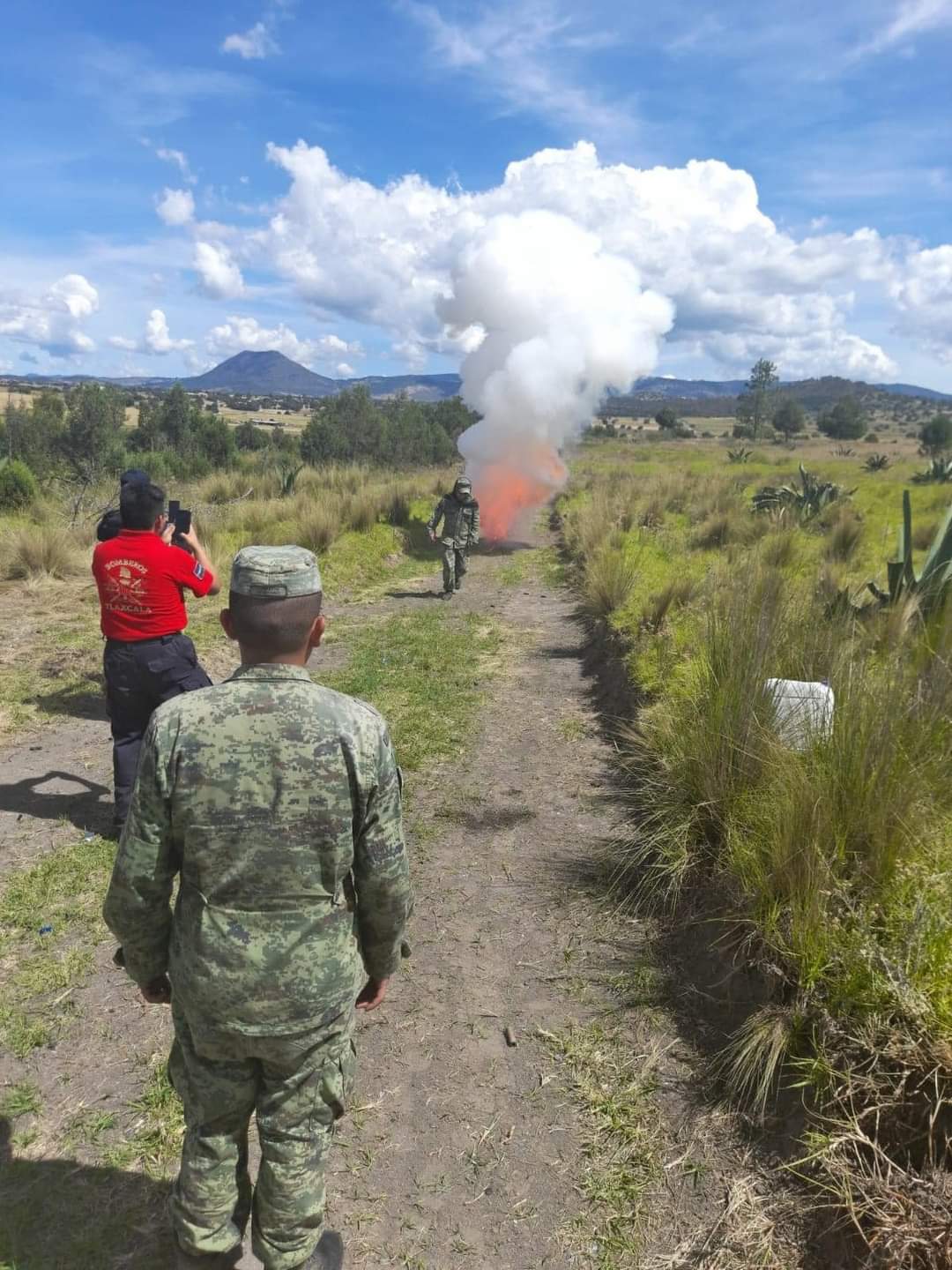 Más de seis toneladas de pirotecnia son destruidas en Xaloztoc; fueron incautadas en un operativo en Sanctórum 