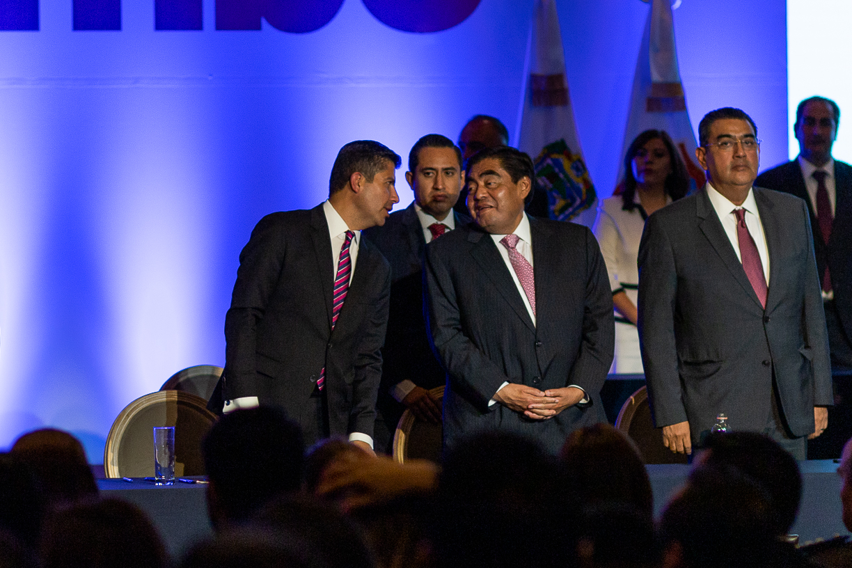 Eduardo Rivera celebra su amistad con Miguel Barbosa, pese a diferencias
