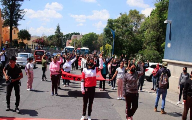 Barbosa señala a funcionarios de la SEP por el conflicto de normalistas de Teteles
