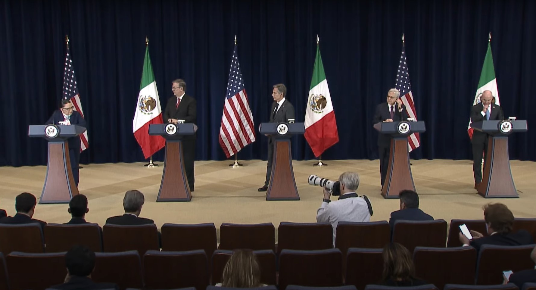 Niega México acercamientos con Rusia durante el diálogo de seguridad con EEUU