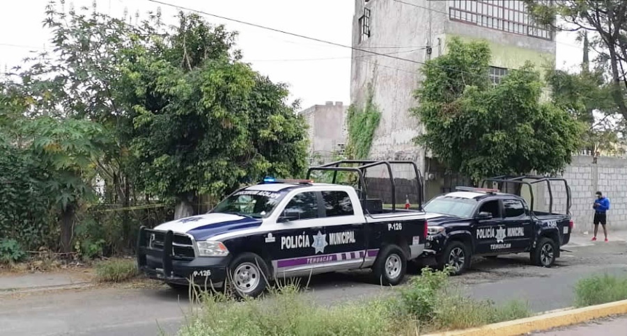 Abandonan feto de 5 meses en terreno baldío de Tehuacán; ya se busca a la persona responsable