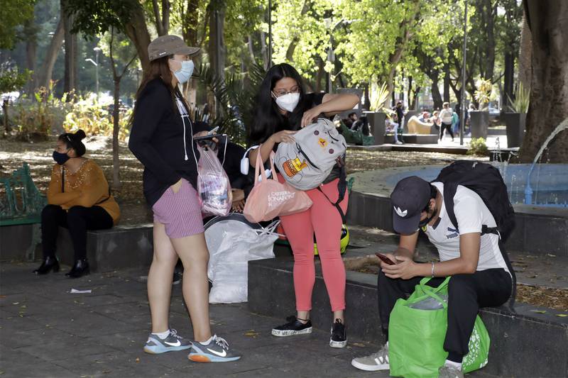 “Nenis” migraron a la 8 y 10 poniente: Segom