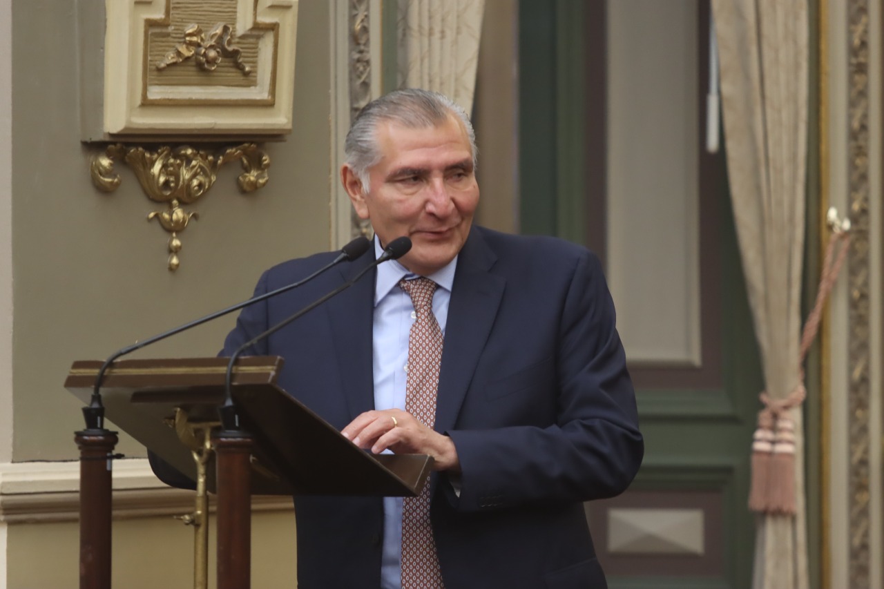 Entre reclamos y acusaciones, así fue la visita de Adán Augusto a Puebla