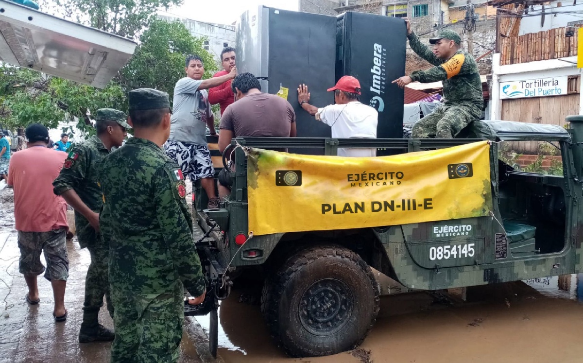 Activan Plan DN-III-E en zonas de 4 estados afectados tras paso del huracán ‘Roslyn’