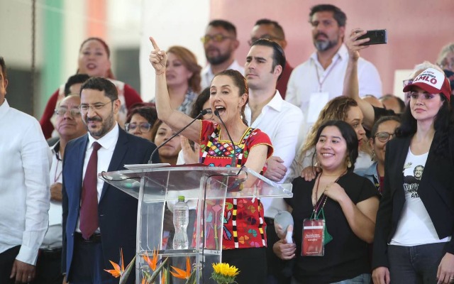 Advierten que maestros de Puebla planean manifestarse en evento de Claudia Sheinbaum