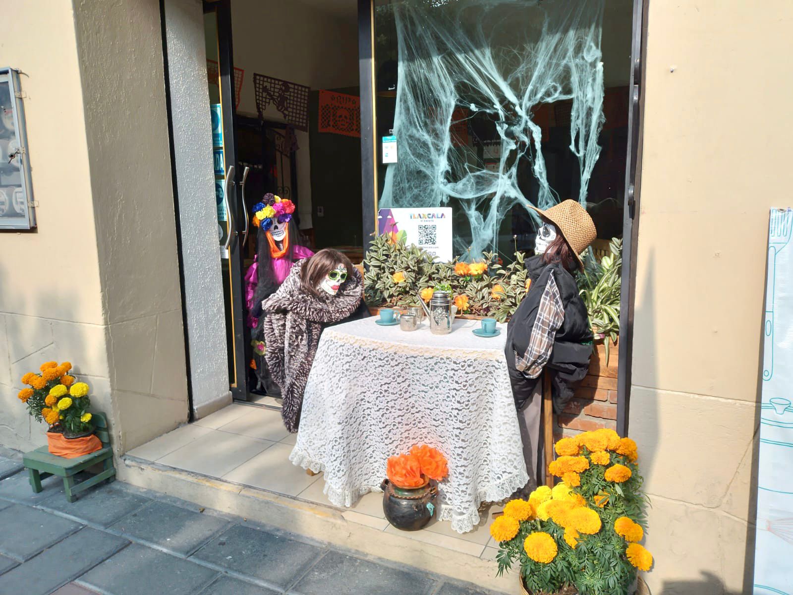 Ayuntamiento de Tlaxcala amplia fecha para adornar fachadas por el Día de Muertos