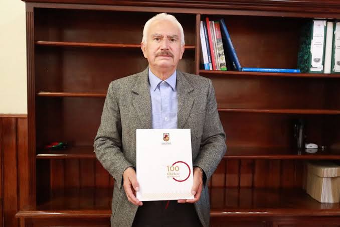 Buscan más de 8 mil firmas para destituir a Gustavo Jiménez