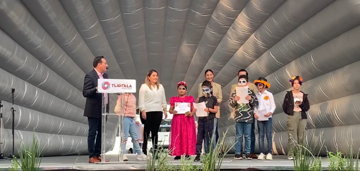 Anuncian ganadores de concurso de Calaveritas literarias organizado por e ayuntamiento de Tlaxcala