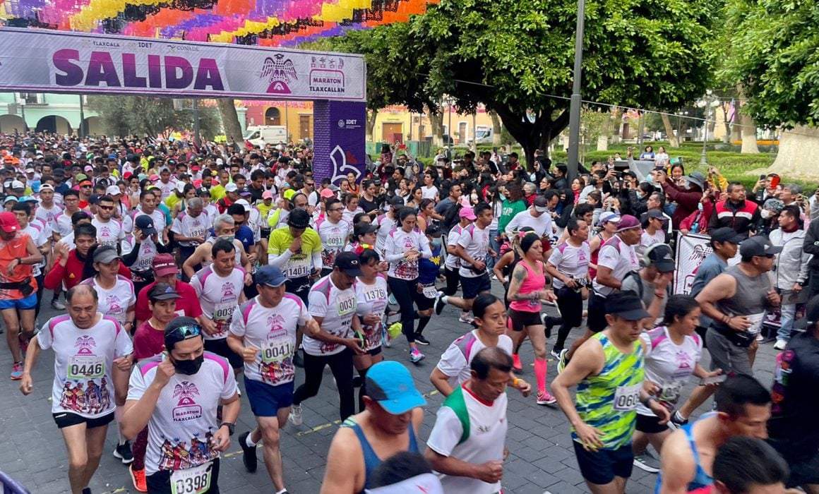Participaron más de 2 mil corredores en medio maratón Tlaxcallan 2022 