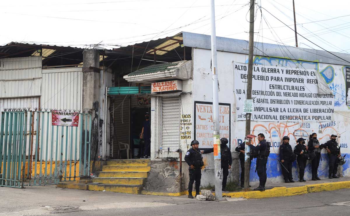 Ayuntamiento va contra la venta de artículos robados en tianguis y mercados