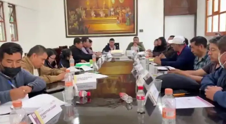 Cabildo de Contla analiza posible alineación de las calles del municipio