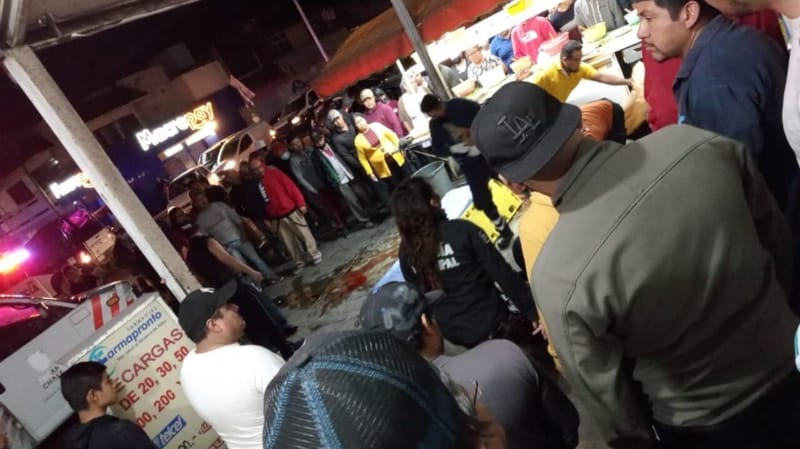Violento ataque armado a taquería deja un hombre muerto y un lesionado en Tecamachalco