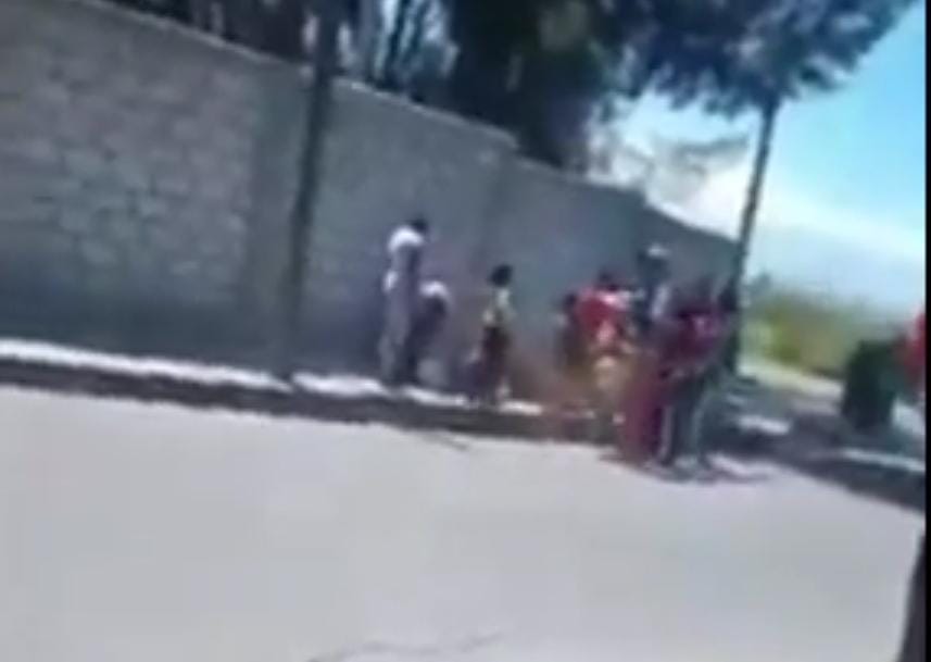 Logran baja de alumna del CBTA: su madre golpeó brutalmente a otra estudiante