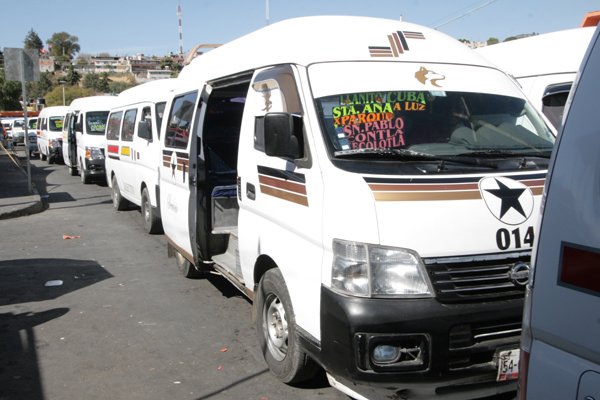 Aumenta robo en transporte público, permisionarios exigen seguridad
