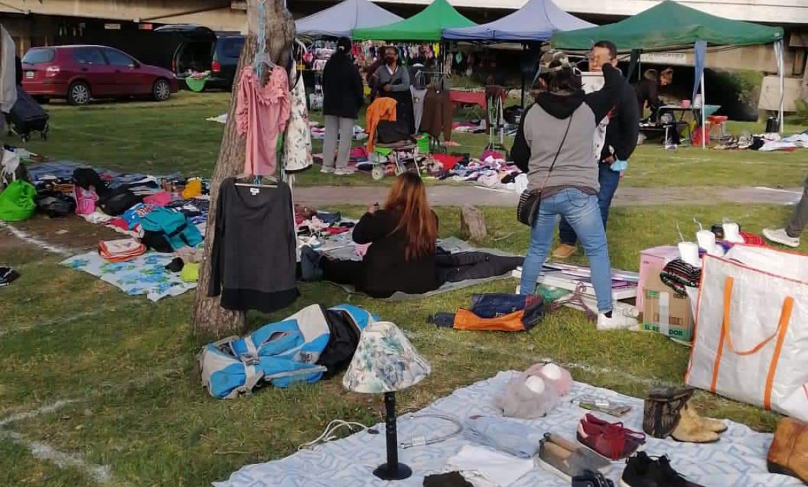 Con orden y seguridad reubican al bazar del trueque