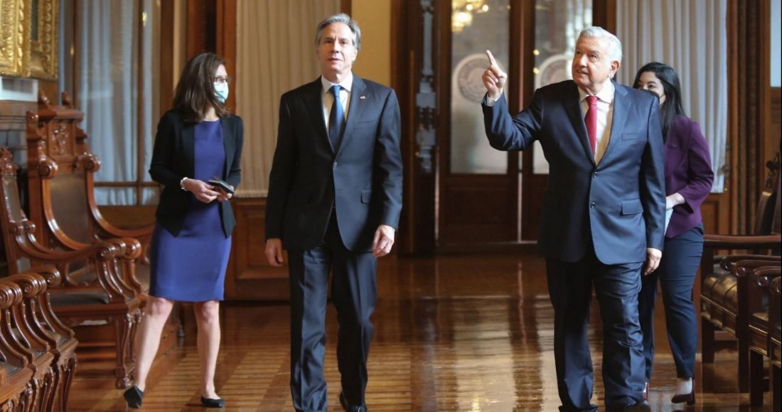 Llega Antony Blinken a Palacio Nacional para reunirse con AMLO