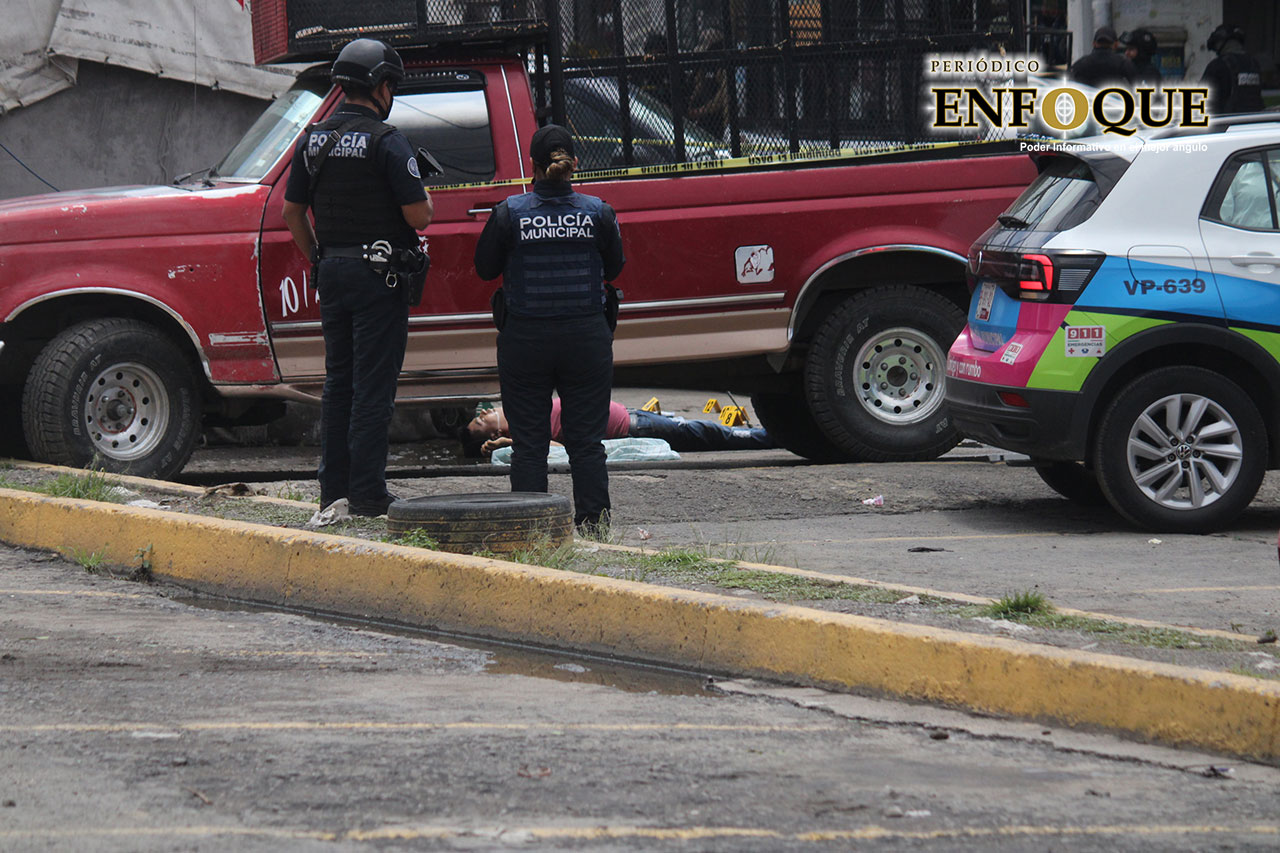 Ejecutan a presunto delincuente en inmediaciones del mercado Morelos