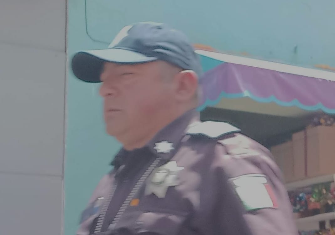 Prepotencia en policía de Chiautempan: elemento insulta a conductor y huye
