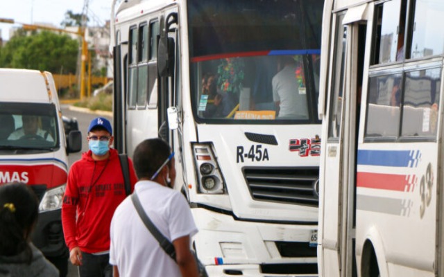 SMT mantiene rechazo contra alza a la tarifa de transporte público