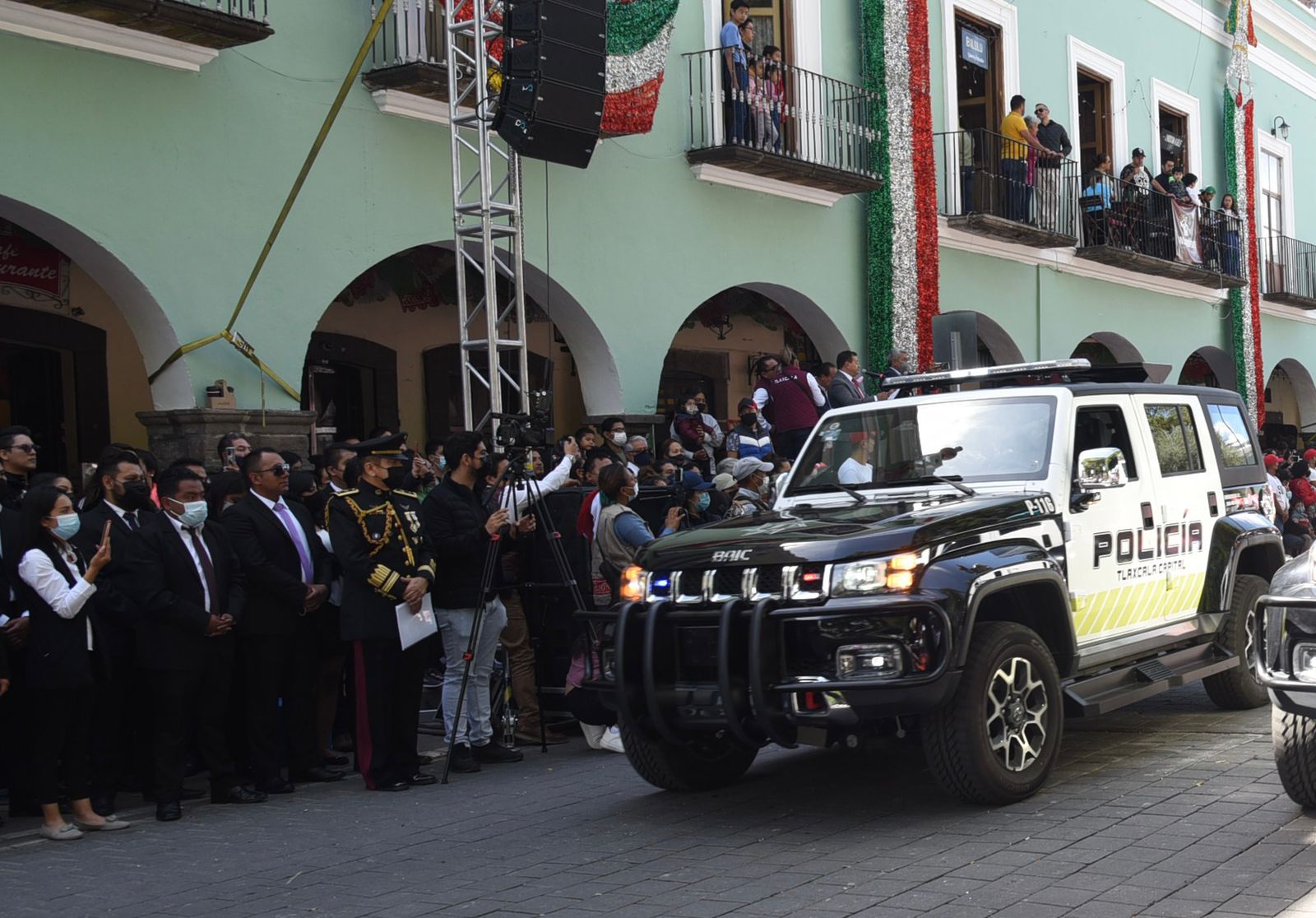 Ayuntamiento de Tlaxcala presenta nuevos vehículos de seguridad en el Desfile de Independencia