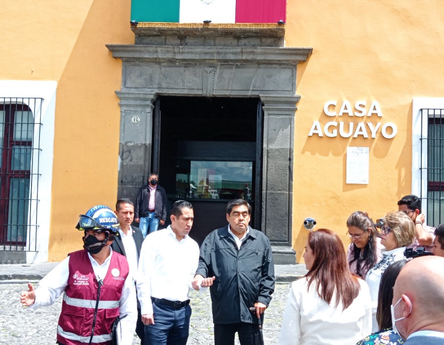 Miguel Barbosa y 84 trabajadores del gobierno de Puebla participan en simulacro desde Casa Aguayo