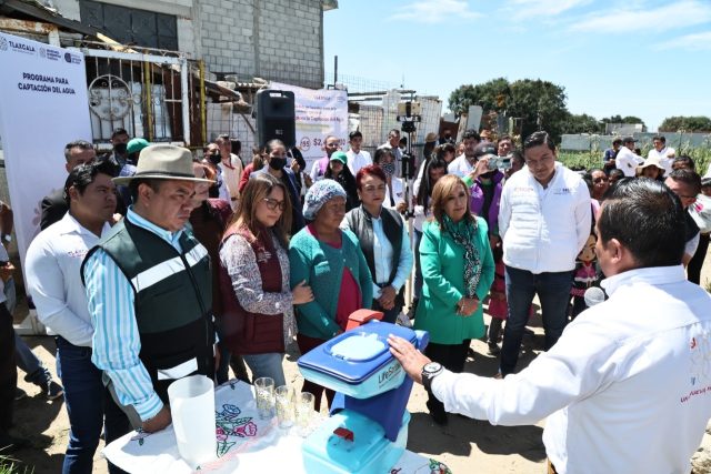 Gobernadora supervisa avance del programa para la captación de agua en San Pablo Del Monte