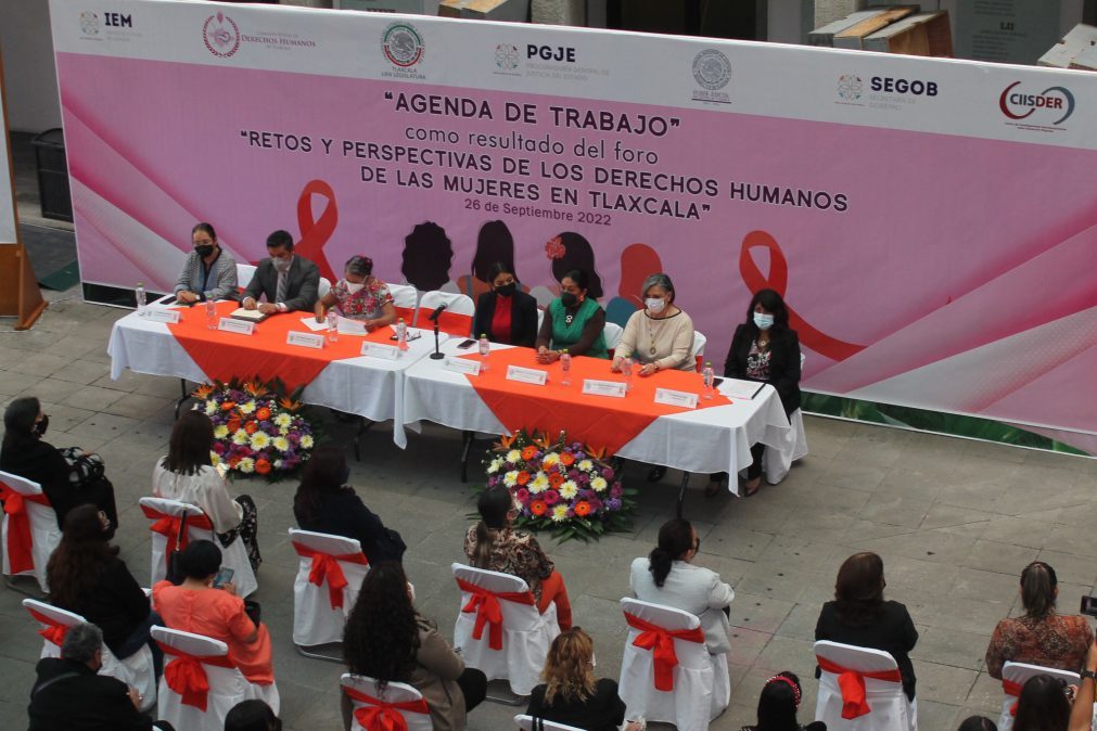 Presentan instituciones la agenda de trabajo para favorecer a las mujeres