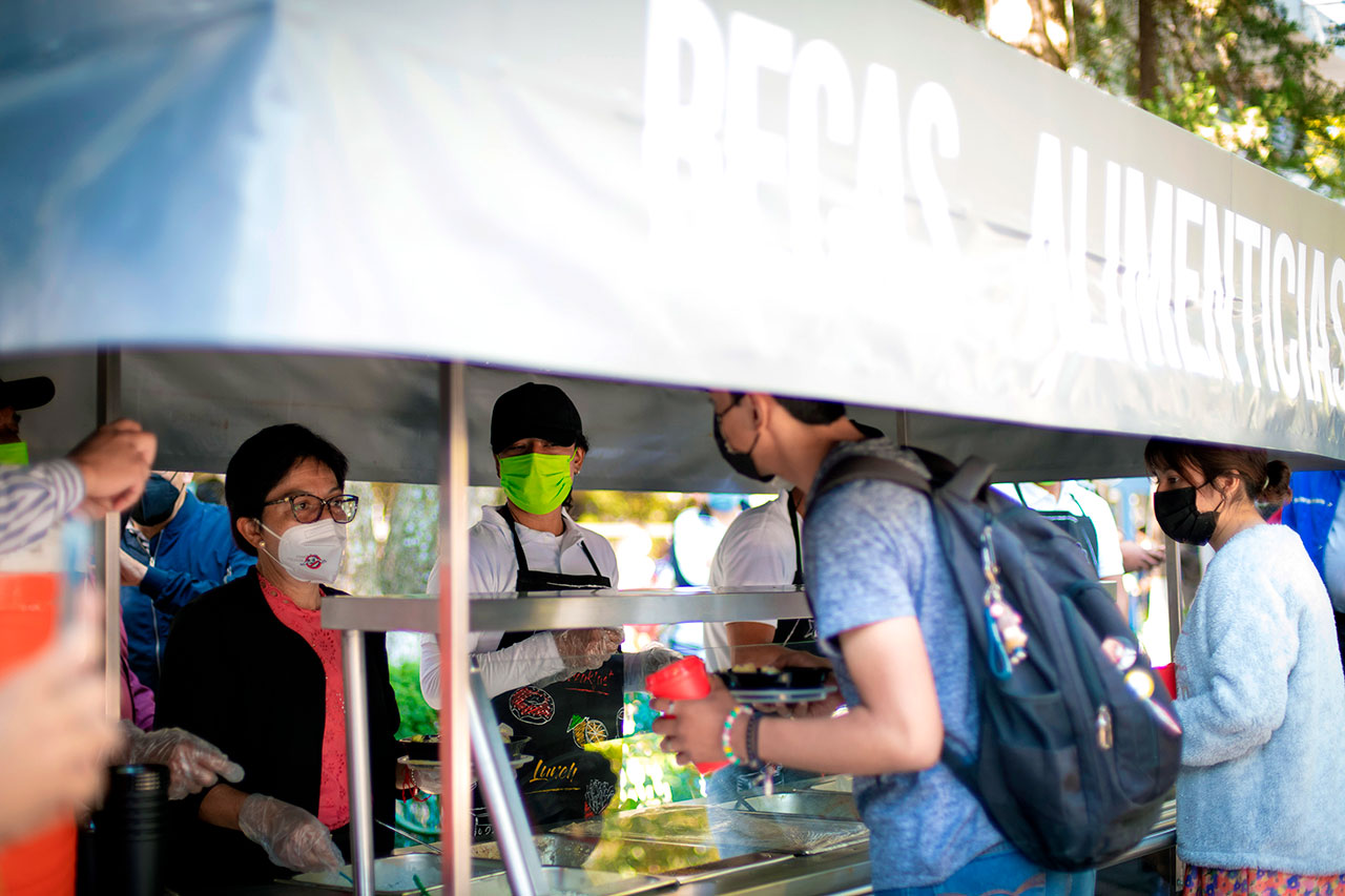 BUAP beneficiará a 3 mil estudiantes con el programa Becas Alimenticias