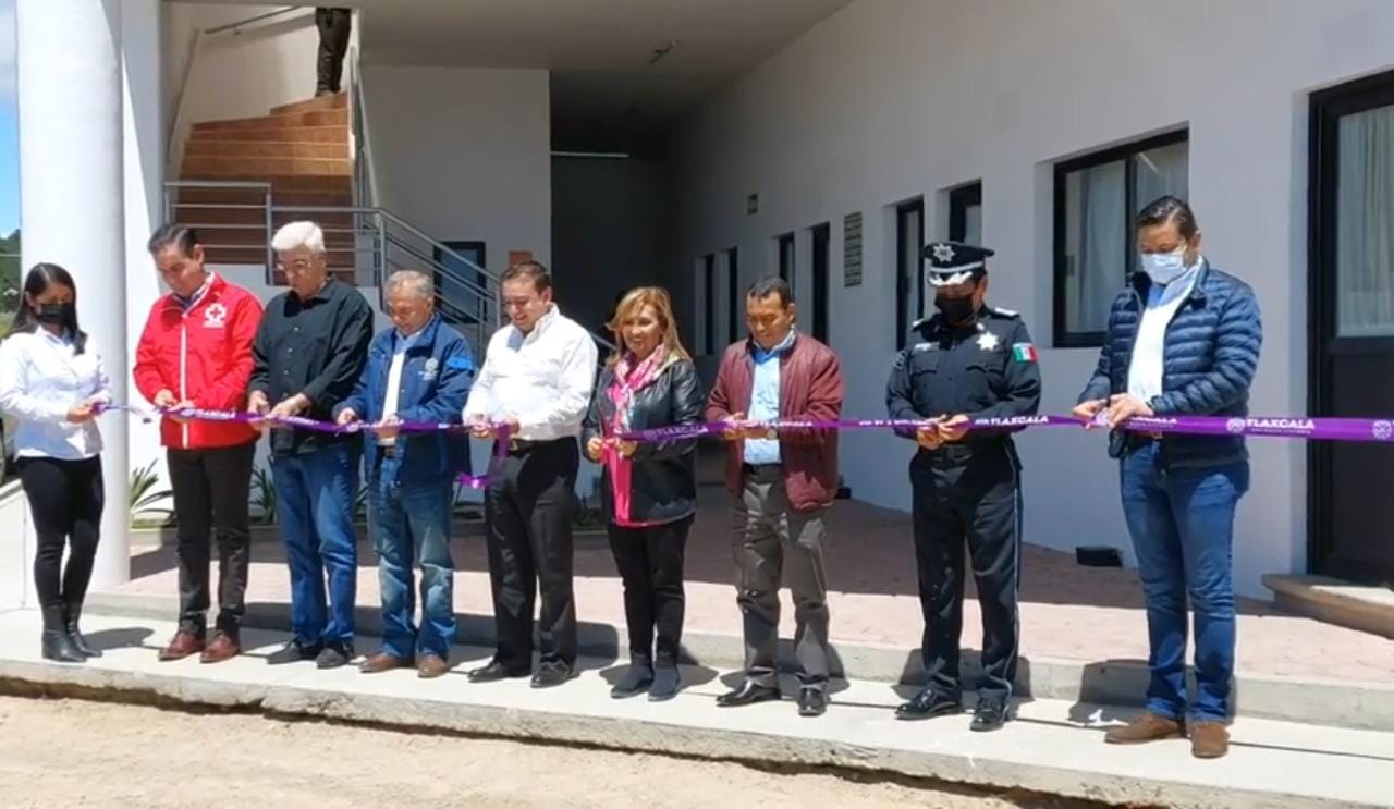  Entrega Lorena Cuéllar apoyos para emergencias en CIX